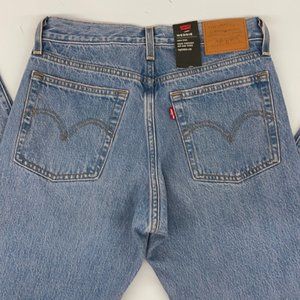 NWT Levi’s Premium Wedgie high rise jeans Size 26